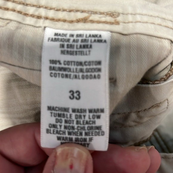 Lucky Brand Rescue Troops Do Your Part Lucky Active Chinos - Picture 16 of 16